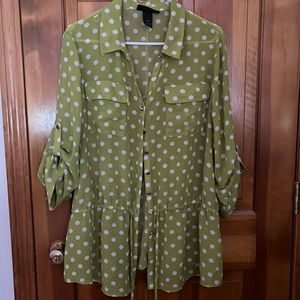 EUC Lane Bryant Lime Green Polka Dot Top 18/20